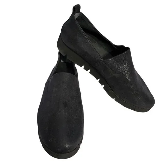 Yellowbox Erma Black Shimmer Fabric Slip On Flats 7 - Picture 4 of 7